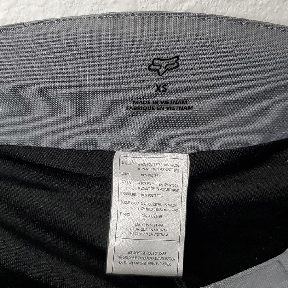 NWOT Fox Racing Padded Riding Shorts - Picture 3 of 10